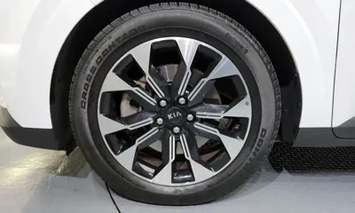 Kia Canival 2021, 102409 км, за 17211.91 USD