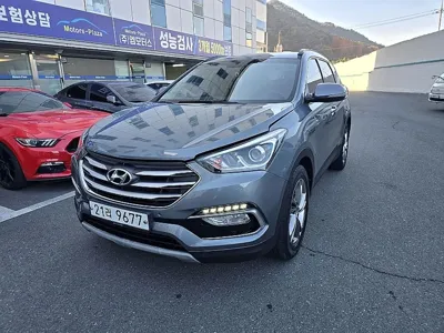 Hyundai Santafe 2018, 81494 км, за 10066.22 USD