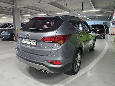 Hyundai Santafe 2018, 81494 км, за 10066.22 USD