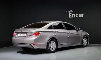 Hyundai Sonata 2012, 234442 км, за 2299 USD