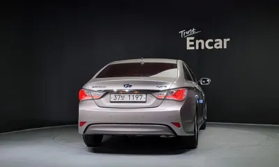 Hyundai Sonata 2012, 234442 км, за 2299 USD