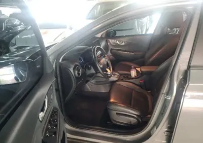 Hyundai Kona 2022, 107098 км, за 2344.21 USD
