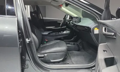 Kia EV6 2023, 21577 км, за 20940 USD - фото 11