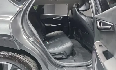 Kia EV6 2023, 21577 км, за 20940 USD - фото 12