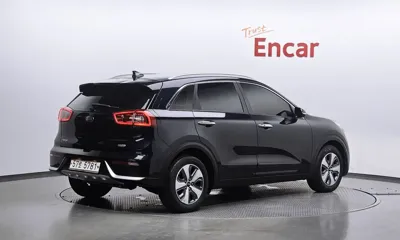 Kia Niro 2018, 159312 км, за 7450.32 USD