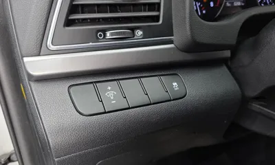 Hyundai Avante 2016, 102881 км, за 5021.47 USD - фото 16