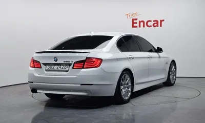 BMW 5-Series 2011, 276591 км, за 2953.92 USD
