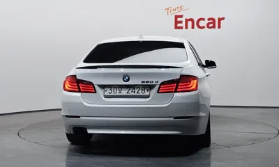 BMW 5-Series 2011, 276591 км, за 2953.92 USD