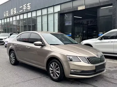 Skoda Octavia 2022, 27000 км, за 12199.96 USD
