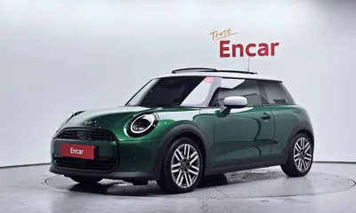 MINI Cooper · 2025 год