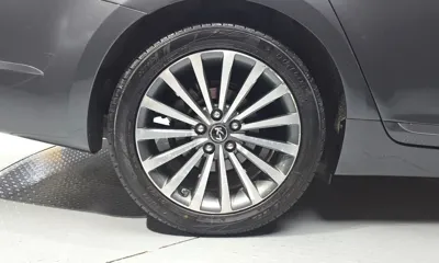 Kia K7 2012, 121545 км, за 2953.92 USD