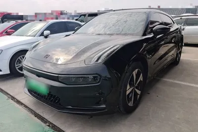 Zeekr 001 · 2022 год