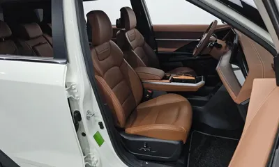 KG_Mobility_Ssangyong Torres 2025, 33993 км, за 16385.86 USD - фото 10