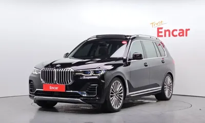 BMW X7 · 2021 год