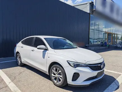 Buick Verano 2023, 30800 км, за 8000.7 USD
