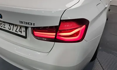 BMW 3-Series 2018, 105786 км, за 13456.74 USD - фото 23