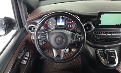 Mercedes-Benz V-Class 2018, 117013 км, за 29315.98 USD - фото 13