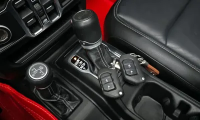 Jeep Wrangler 2020, 77339 км, за 24395.03 USD - фото 9