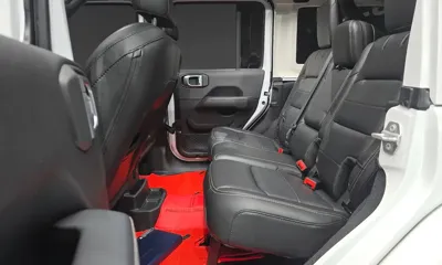 Jeep Wrangler 2020, 77339 км, за 24395.03 USD - фото 11