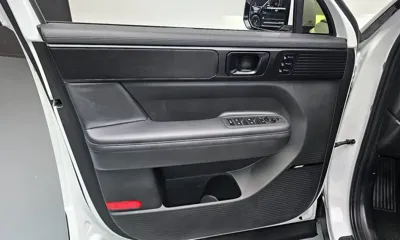 Hyundai Santafe 2024, 35679 км, за 25534.99 USD - фото 24