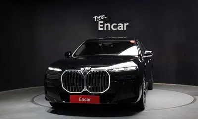 BMW 7-Series 2025, 5170 км, за 98555.9 USD