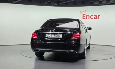Mercedes-Benz E-Class 2017, 191422 км, за 10083.28 USD