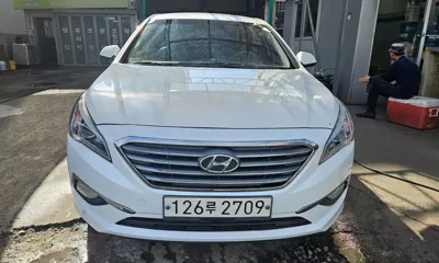 Hyundai Sonata 2015, 176842 км, за 3445.36 USD