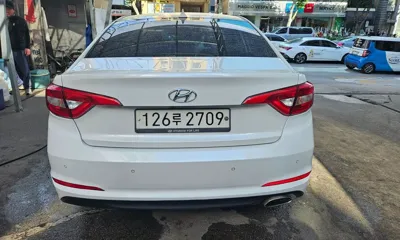 Hyundai Sonata 2015, 176842 км, за 3445.36 USD