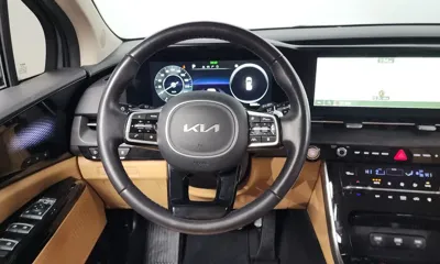 Kia Canival 2023, 52930 км, за 21704.82 USD - фото 13