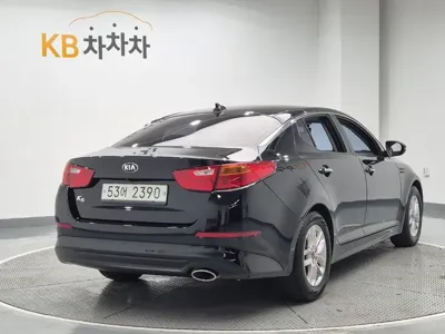 Kia K5 2015, 122950 км, за 3713.36 USD