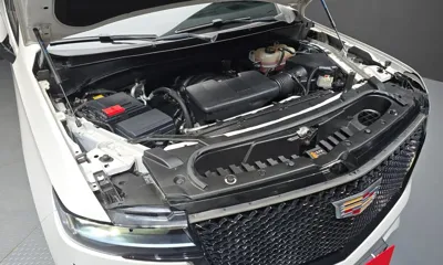 Cadillac Escalade 2022, 61405 км, за 58421.95 USD - фото 6