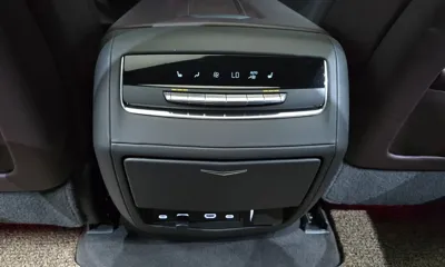 Cadillac Escalade 2022, 61405 км, за 58421.95 USD - фото 32