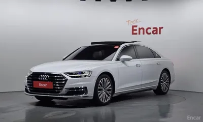 Audi A8 · 2020 год