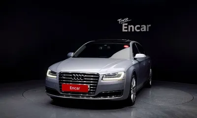 Audi A8 2015, 163291 км, за 10769.74 USD