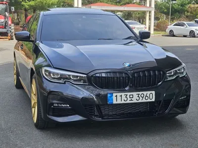 BMW 3-Series 2022, 82415 км, за 18226.21 USD