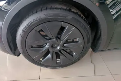 Tesla Model Y 2022, 129000 км, за 24559 USD - фото 10