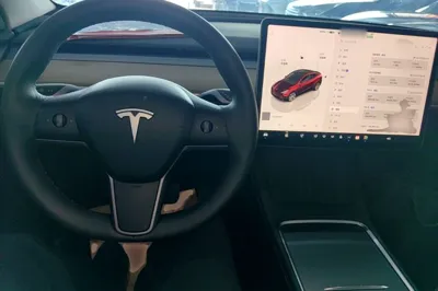 Tesla Model Y 2022, 129000 км, за 24559 USD - фото 12