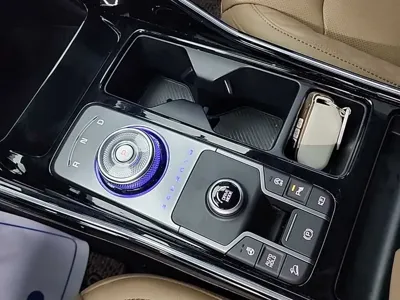 Kia Sorento 2024, 44732 км, за 23077.41 USD - фото 8