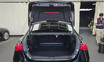 Mercedes-Benz E-Class 2025, 4098 км, за 43258.5 USD - фото 20