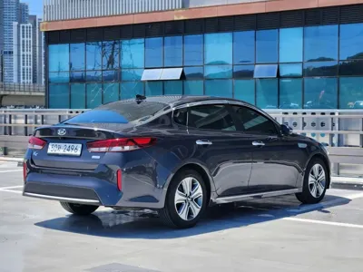Kia K5 2018, 168966 км, за 5850.61 USD