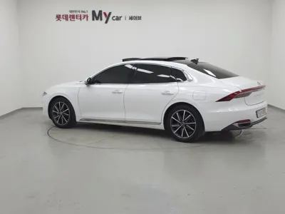 Hyundai Grandeur 2022, 53305 км, за 15634.14 USD