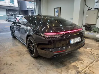 Porsche Panamera 2023, 51000 км, за 94143.38 USD