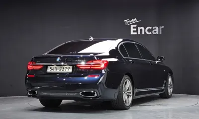 BMW 7-Series 2018, 280171 км, за 15754.23 USD