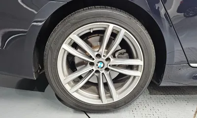 BMW 7-Series 2018, 280171 км, за 15754.23 USD