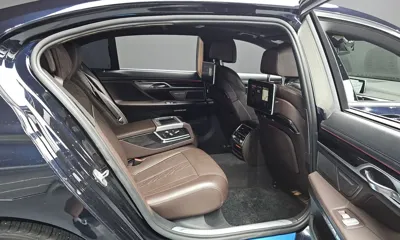BMW 7-Series 2018, 280171 км, за 15754.23 USD - фото 12