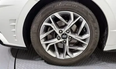 Hyundai Sonata 2022, 104677 км, за 10596.11 USD