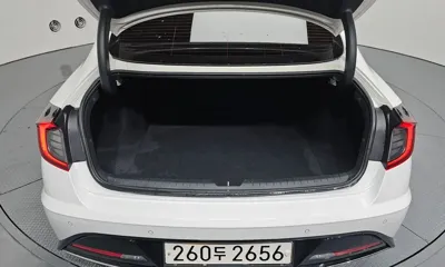 Hyundai Sonata 2022, 104677 км, за 10596.11 USD - фото 20