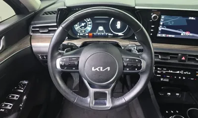 Kia K5 2022, 31385 км, за 26191.41 USD - фото 13