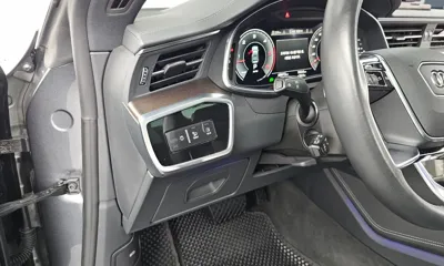 Audi A7 2022, 60672 км, за 27296.43 USD - фото 34