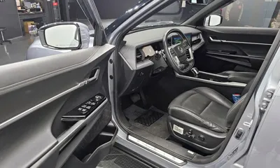 KG_Mobility_Ssangyong Torres 2024, 32616 км, за 13815.45 USD - фото 11